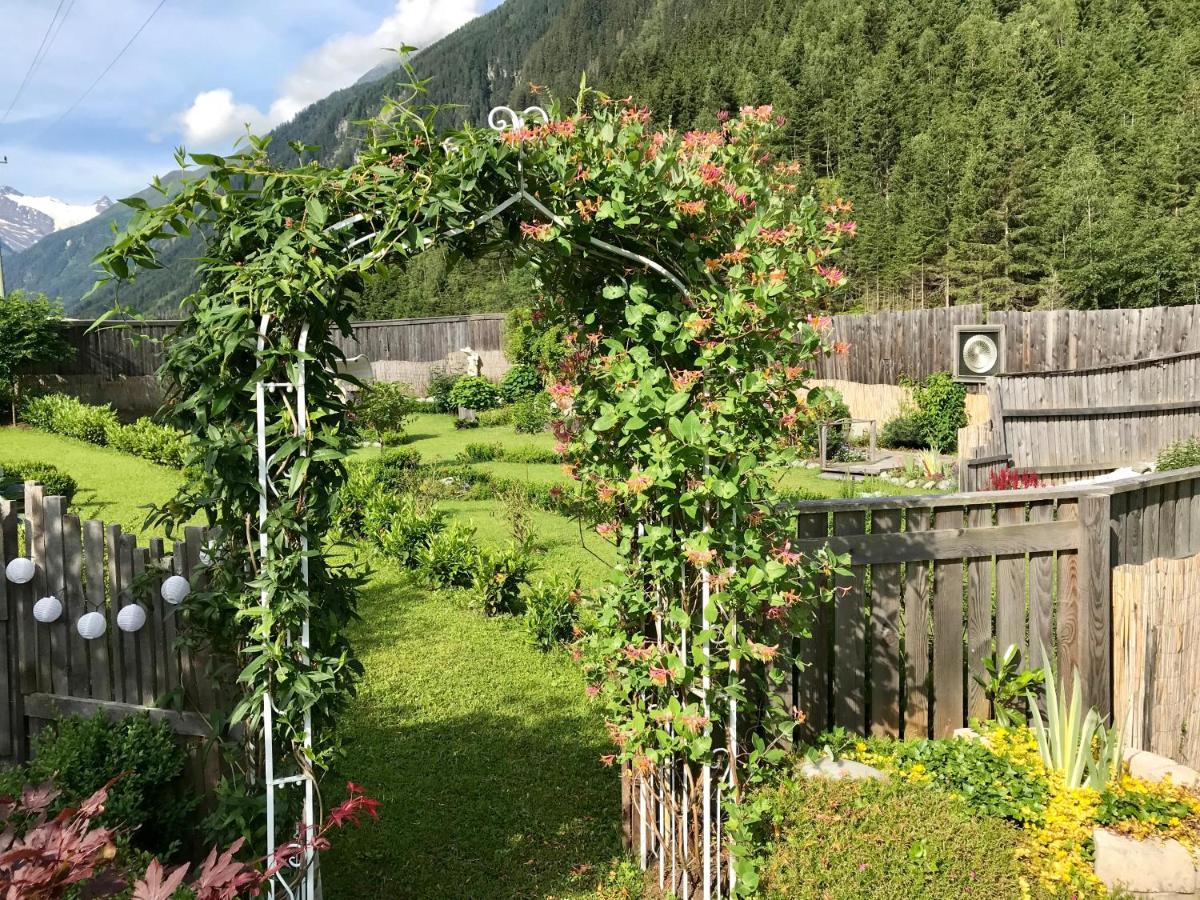 Apartments Schneiterhof - Der Frei-Raum Neustift im Stubaital Buitenkant foto