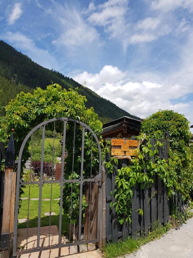 Apartments Schneiterhof - Der Frei-Raum Neustift im Stubaital Buitenkant foto