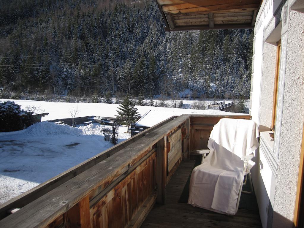 Apartments Schneiterhof - Der Frei-Raum Neustift im Stubaital Kamer foto